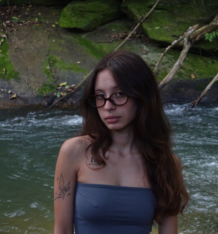 Letícia Macedo